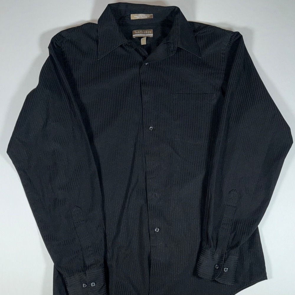 Van Heusen Mens Medium 15.5 34/35 Black Satin Stripe Fitted Dress Shirt